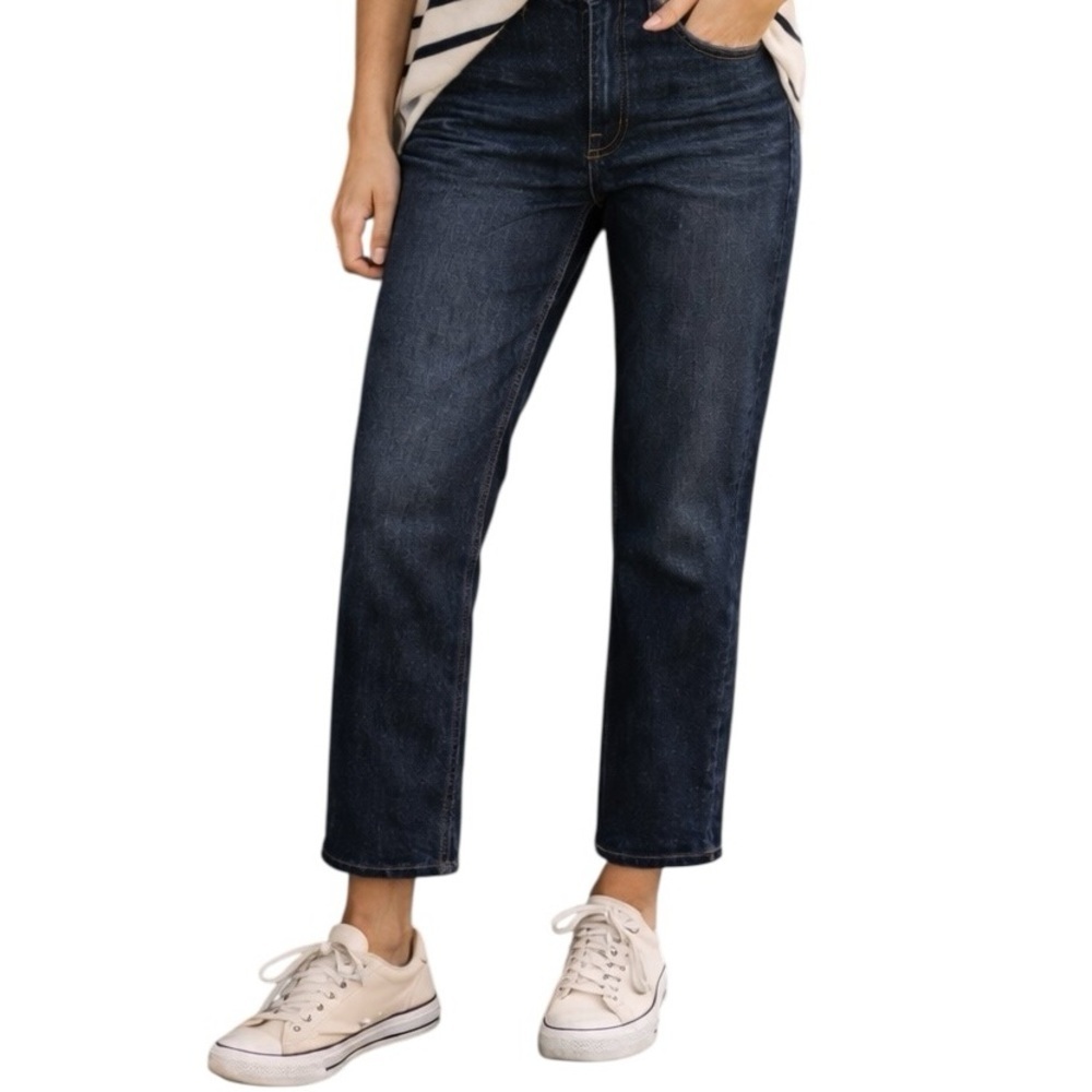 Eddie Bauer 8 31” Boyfriend Fit Cropped Ankle Dark Wash Denim Jeans